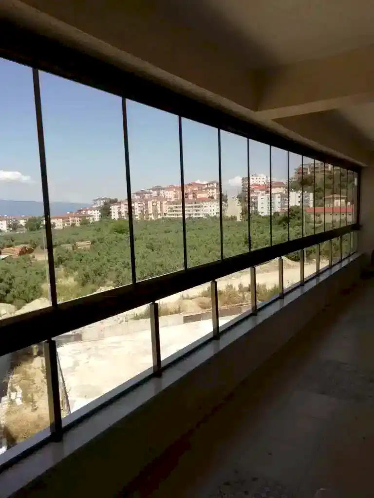 Cam Balkon 12 cam balkon 12