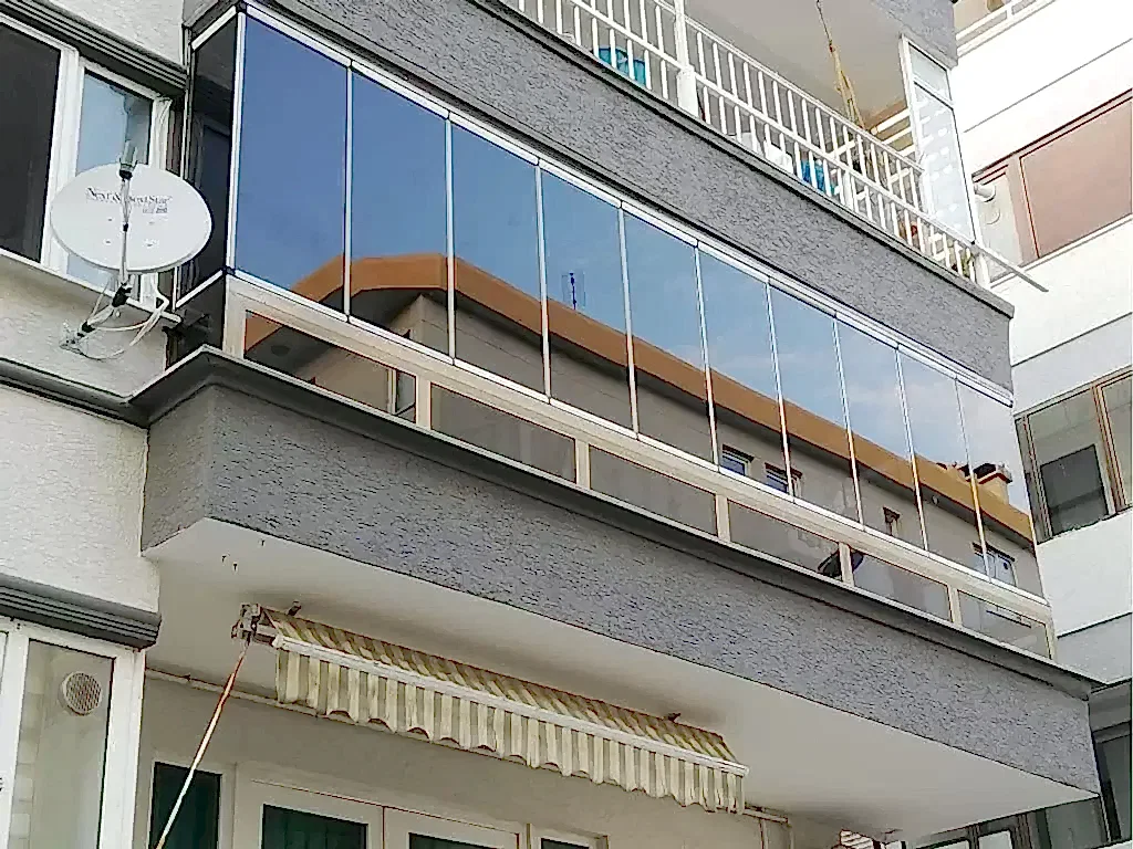 Cam Balkon 3 cam balkon 3