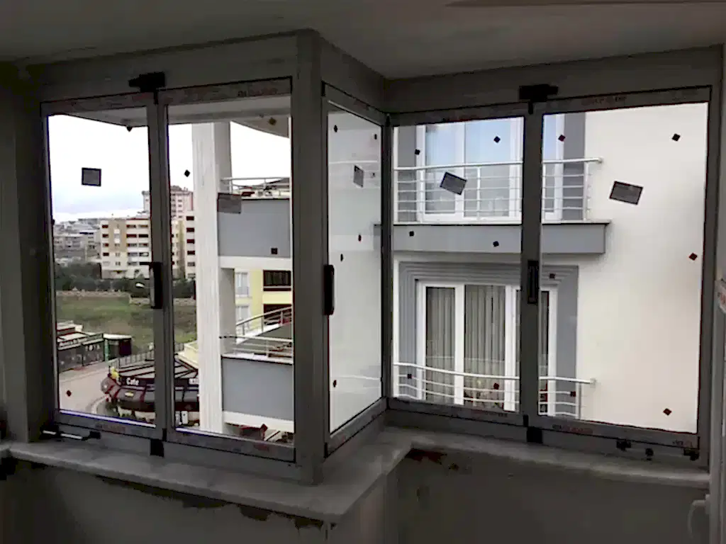 Cam Balkon 6 cam balkon 6