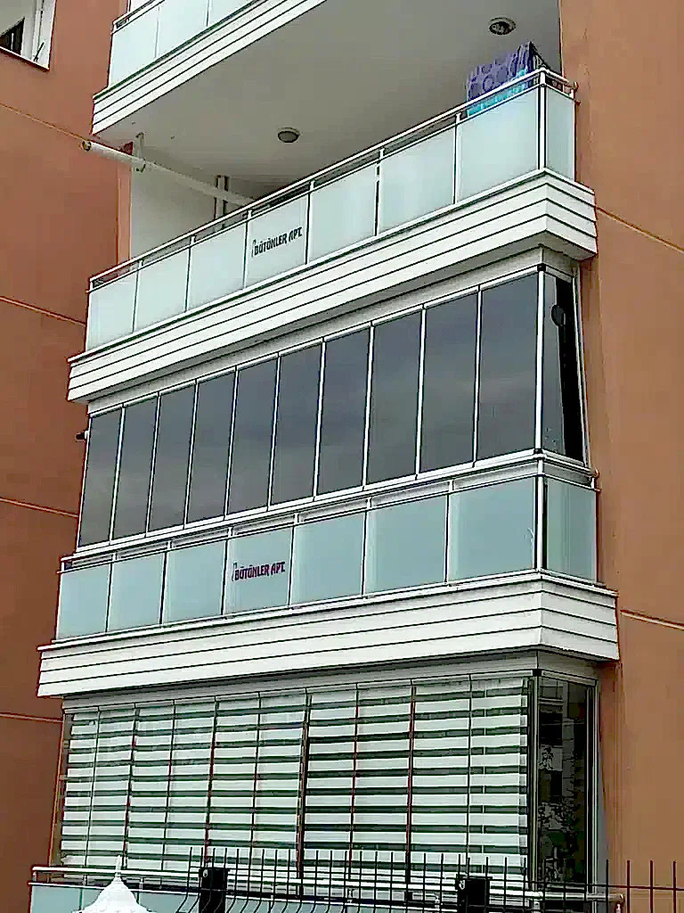 Cam Balkon 7 cam balkon 7